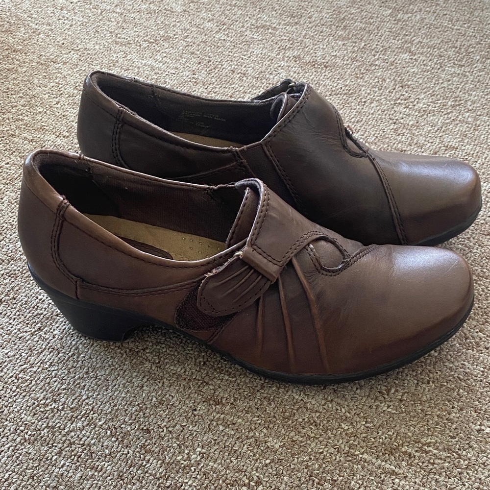 Earth Origins Brown Women's Slip-on Shoes